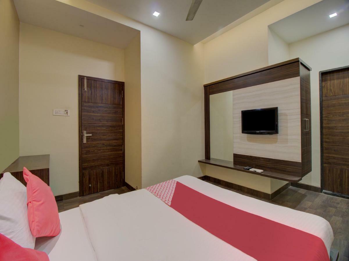 Oyo 35844 Hotel Lotus Residency Sangli Luaran gambar