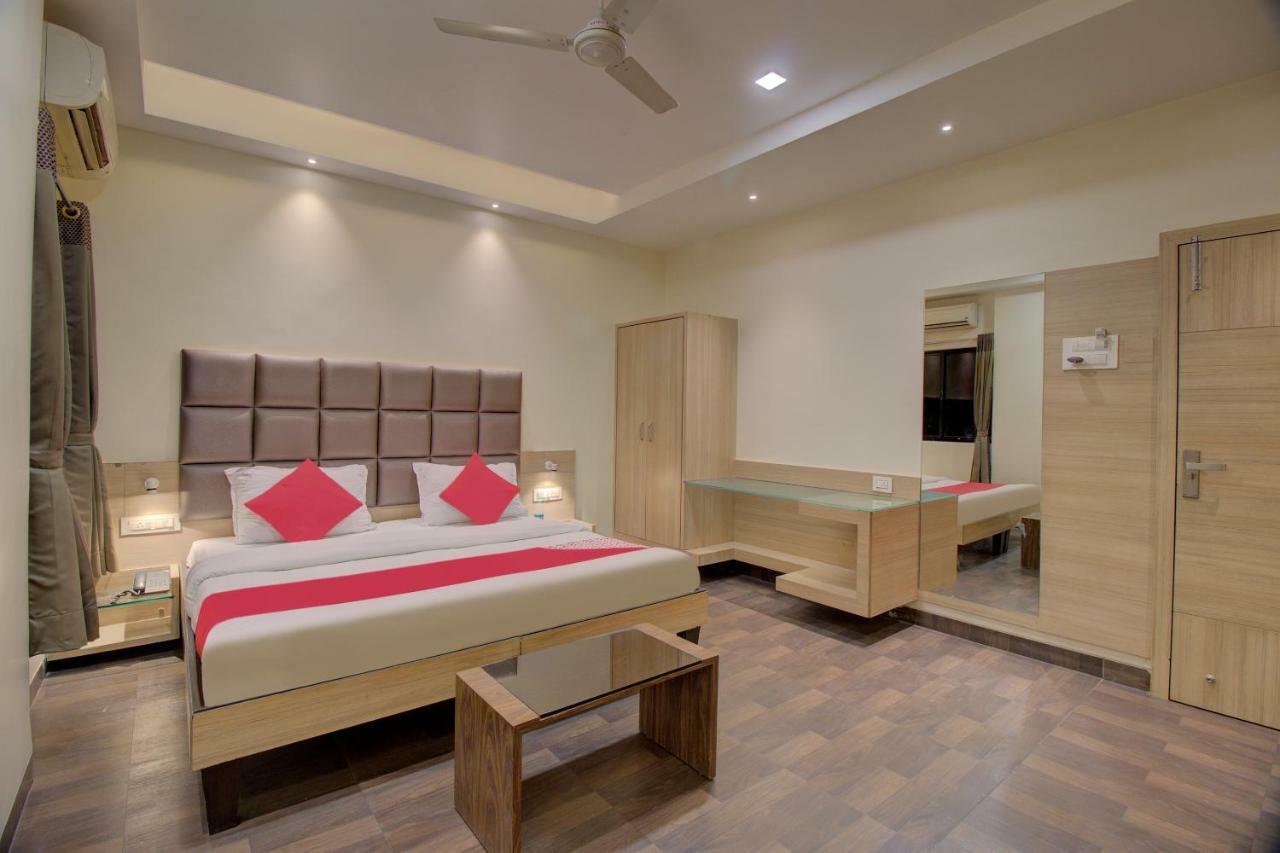 Oyo 35844 Hotel Lotus Residency Sangli Luaran gambar